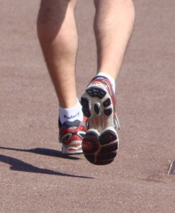 Courir sur la Promenade des anglais avec de bonnes chaussures